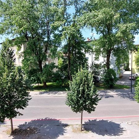 Cozy, Bright And Affordable Studio W/ Free Parking Ljubljana Ngoại thất bức ảnh